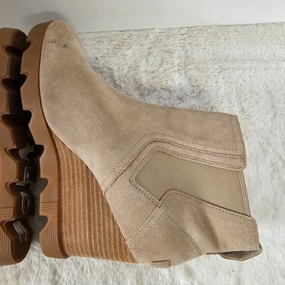 Sorel Joan Uptown Light Tan Chelsea Wedge Boots Suede Bootie 10 - Picture 9 of 12